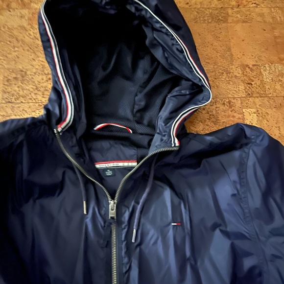 Tommy Hilfiger Windbreaker - Picture 3 of 6